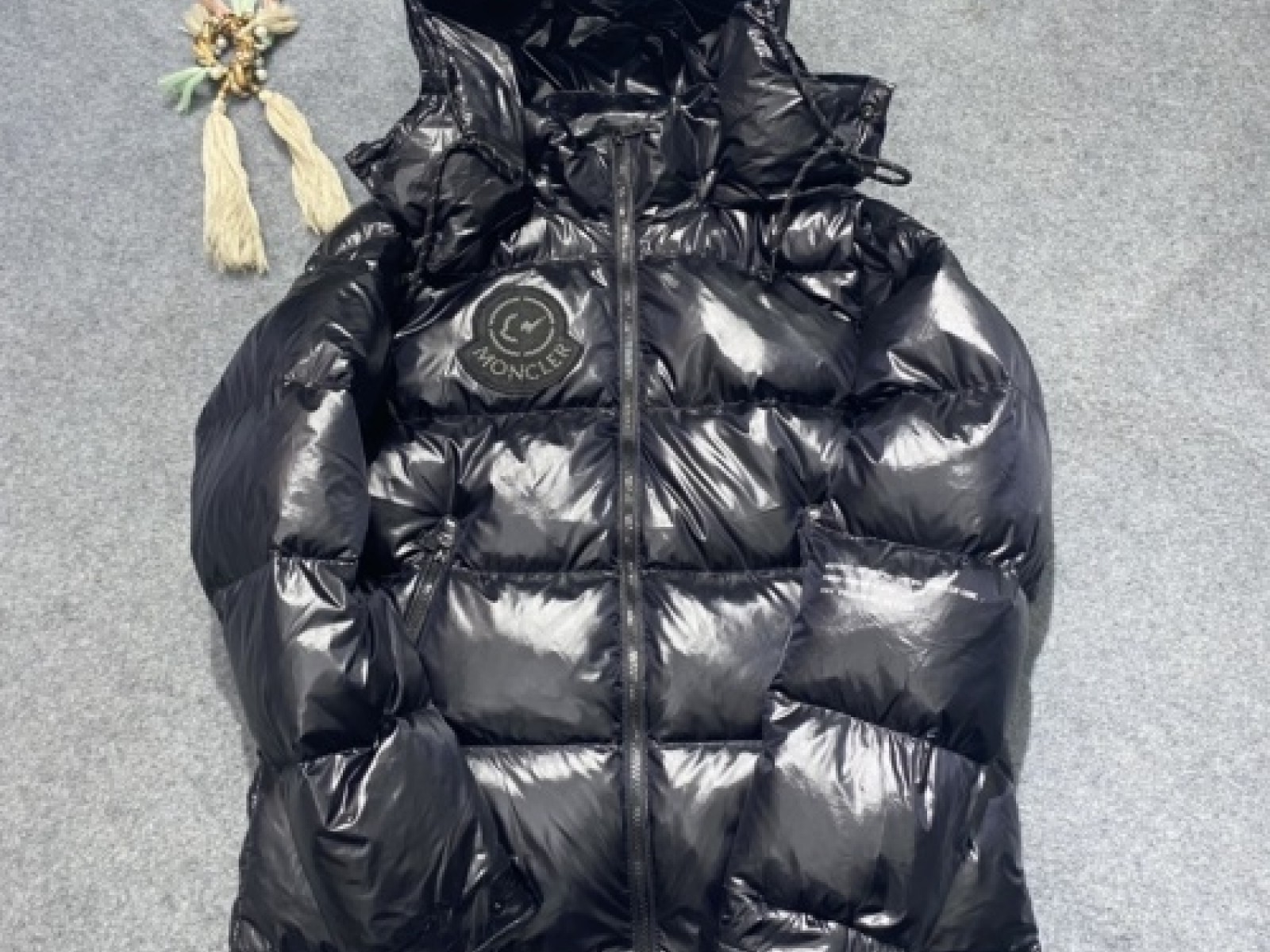 Moncler hantium