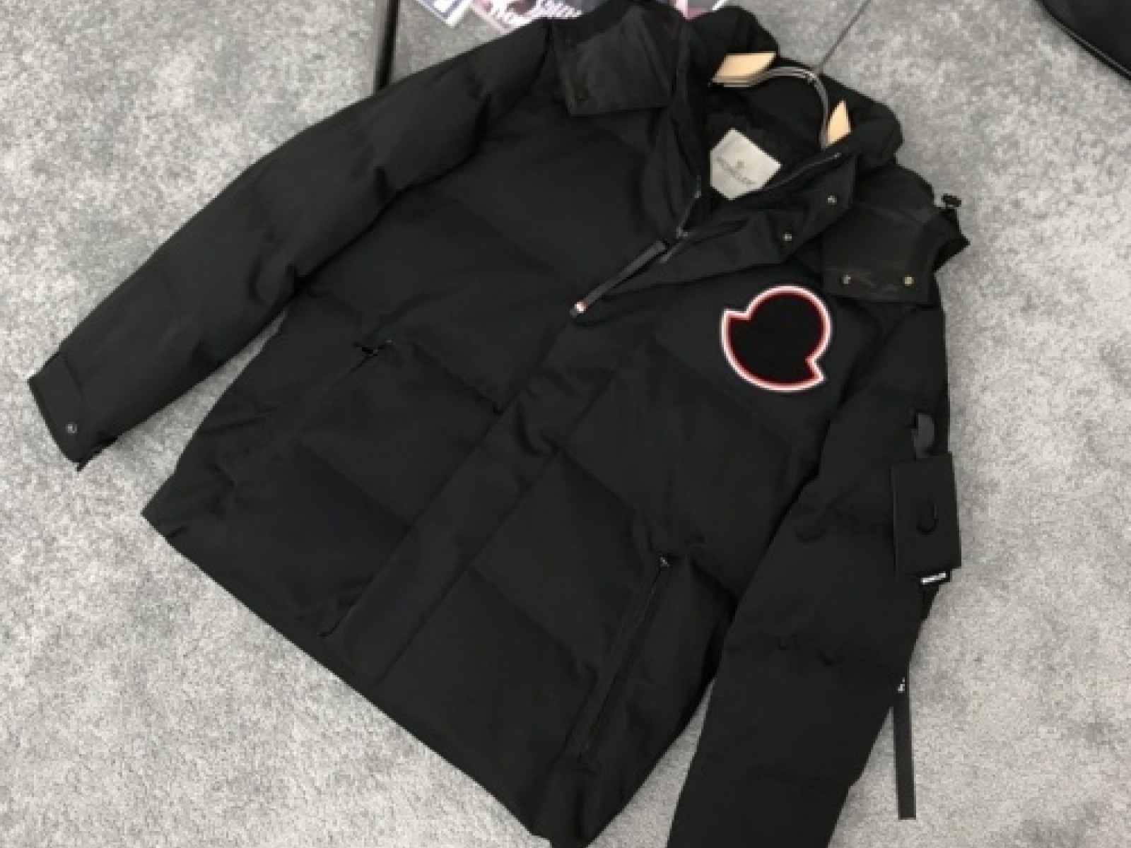 Mmoncler down jacket