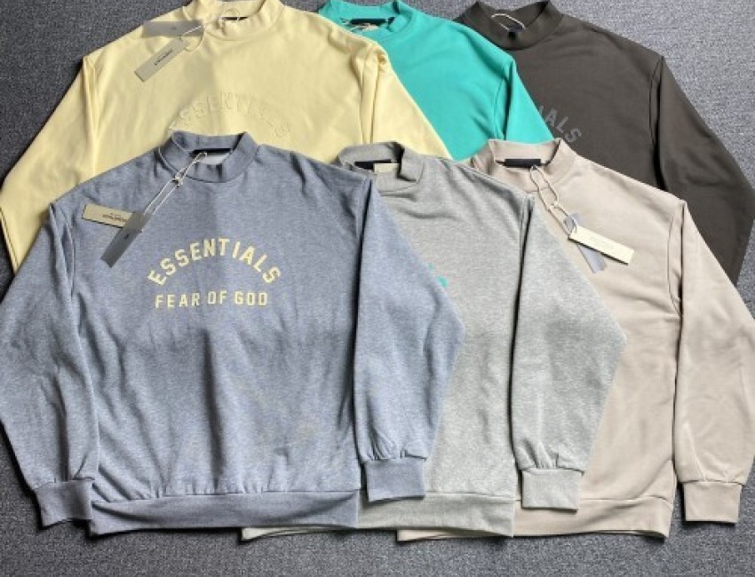 FOG FEAR OF GOD ESSENTIALS Crewneck