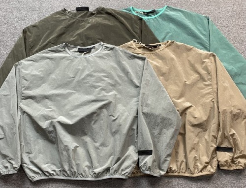 FOG FEAR OF GOD ESSENTIALS Crewneck