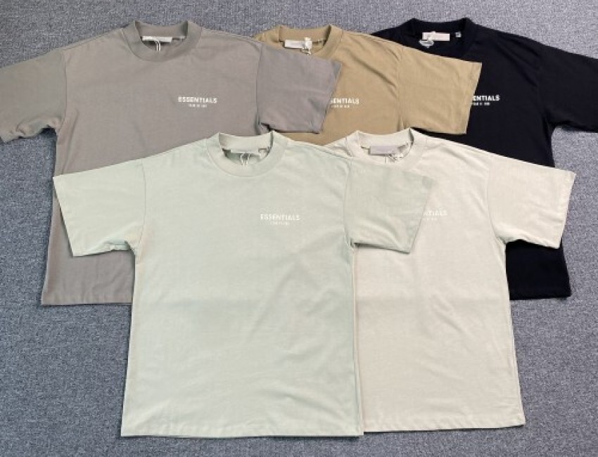 ￥ FOG Fear Of God ESSENTIALS T-shirt