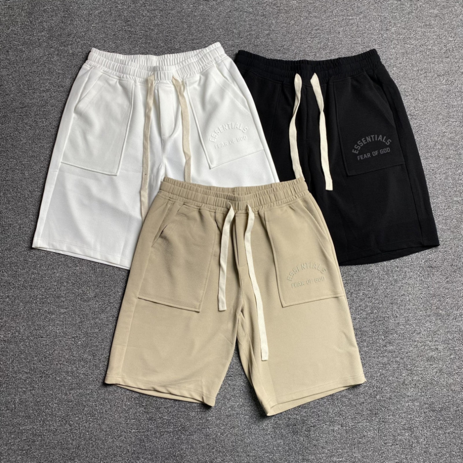 FOG Fear Of God ESSENTIAL Shorts