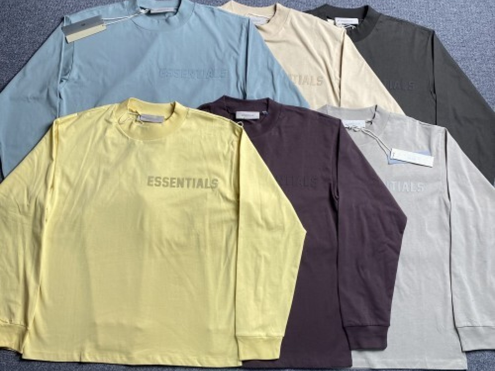 FOG Fear Of God ESSENTIALS T-shirt