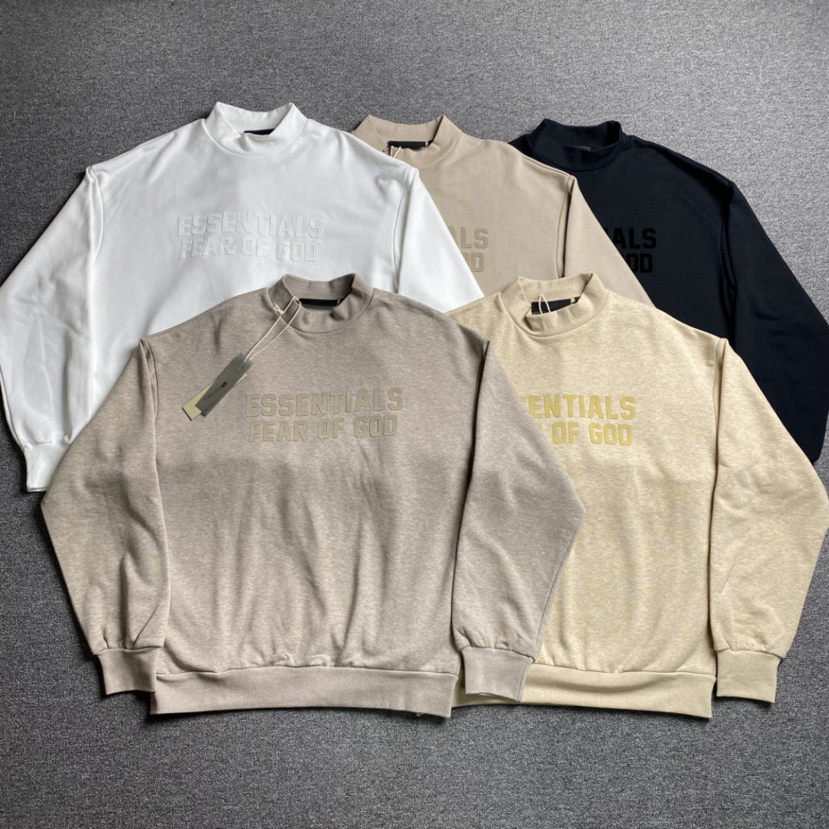FOG FEAR OF GOD ESSENTIALS Crewneck