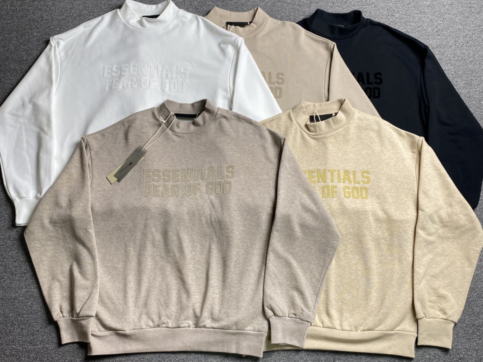 FOG FEAR OF GOD ESSENTIALS Crewneck