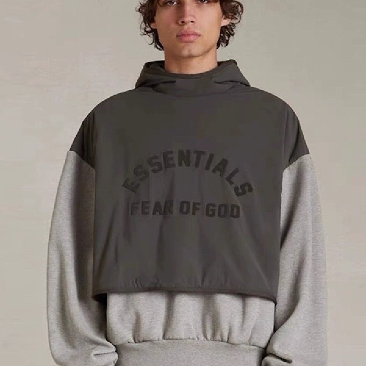 FOG FEAR OF GOD ESSENTIALS Hoodie
