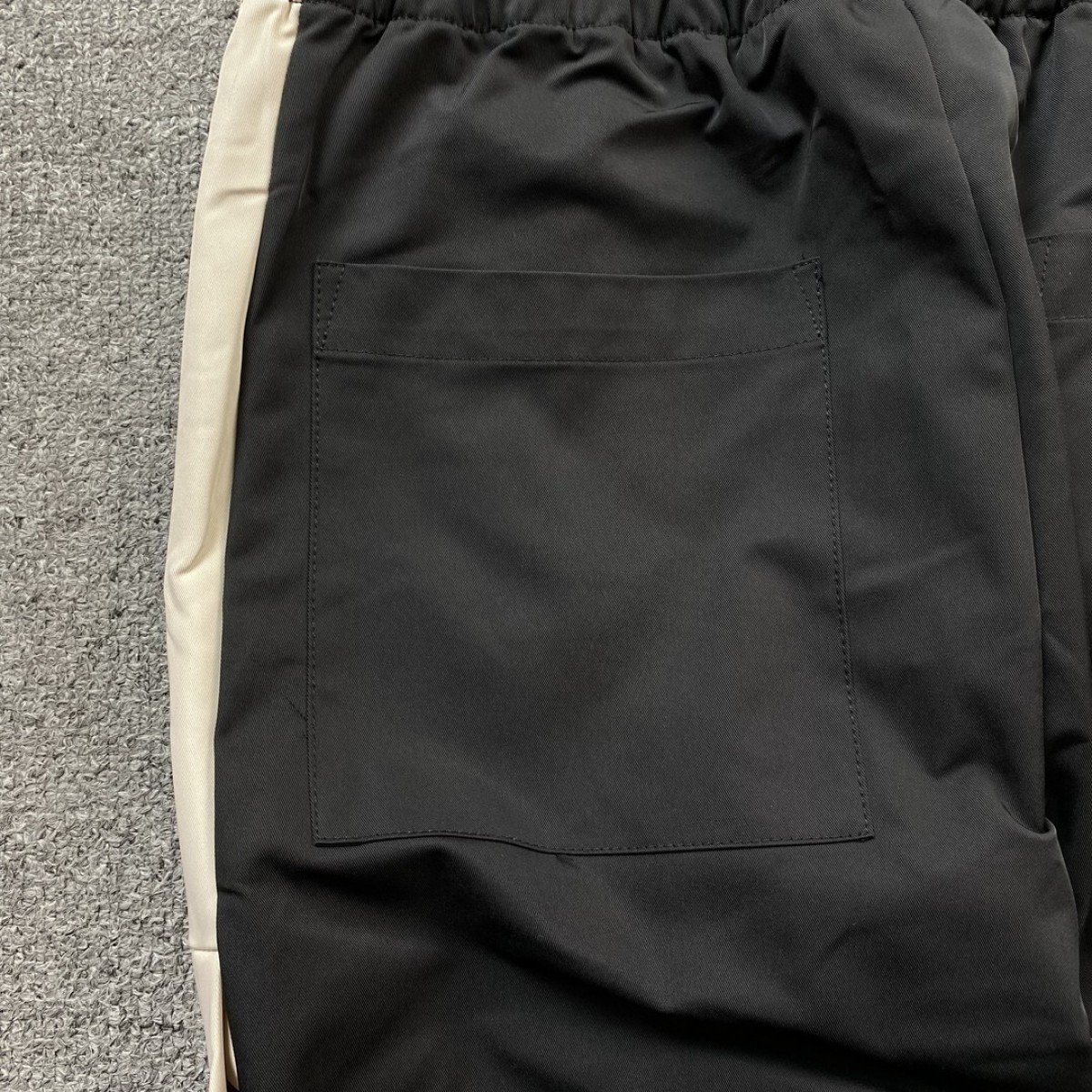 FOG Fear Of God ESSENTIALS Pants