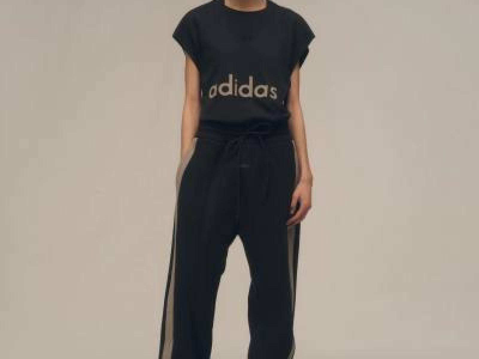 FOG FEAR OF GOD ESSENTIALS Pants