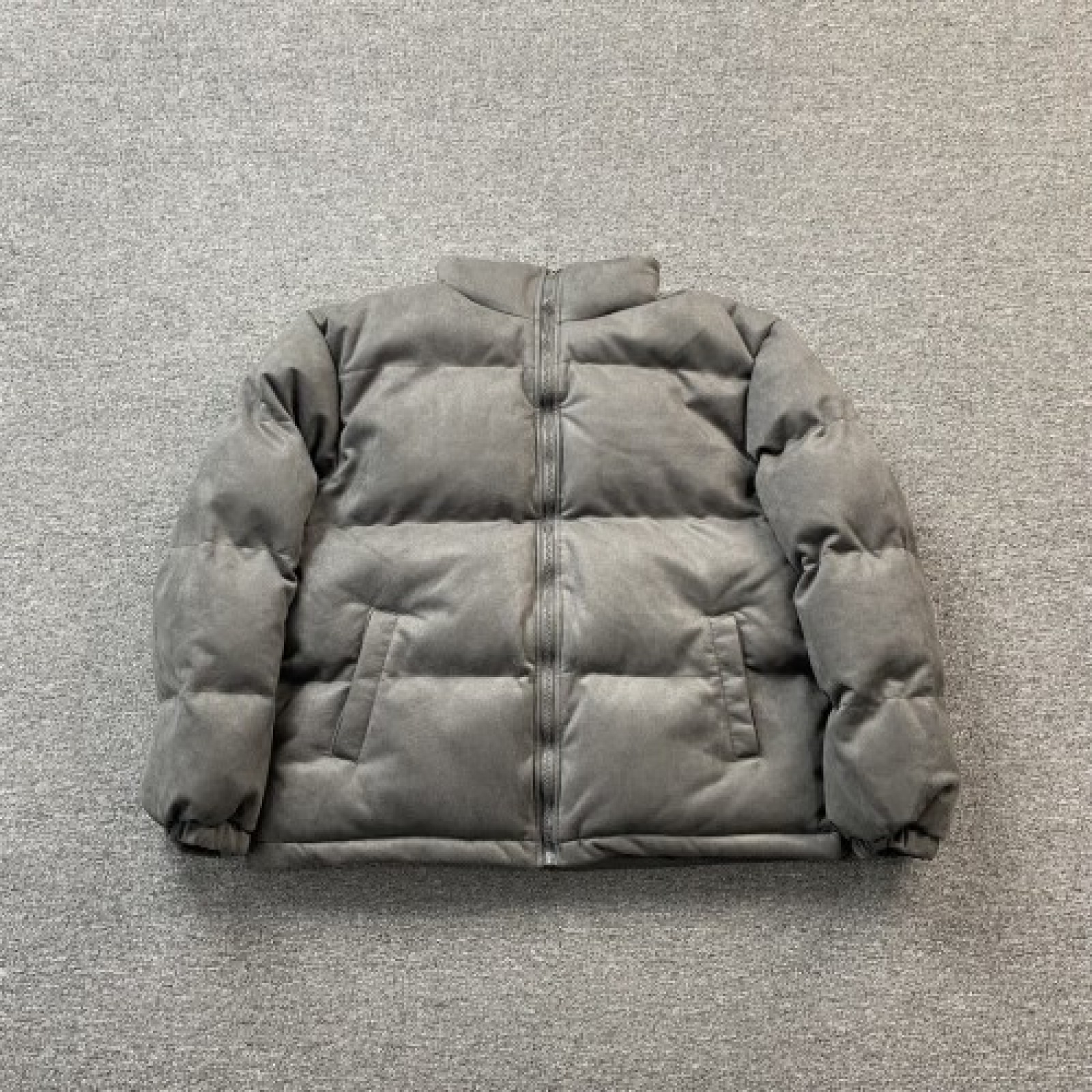 FOG ESSENTIALS Fear of God Jacket