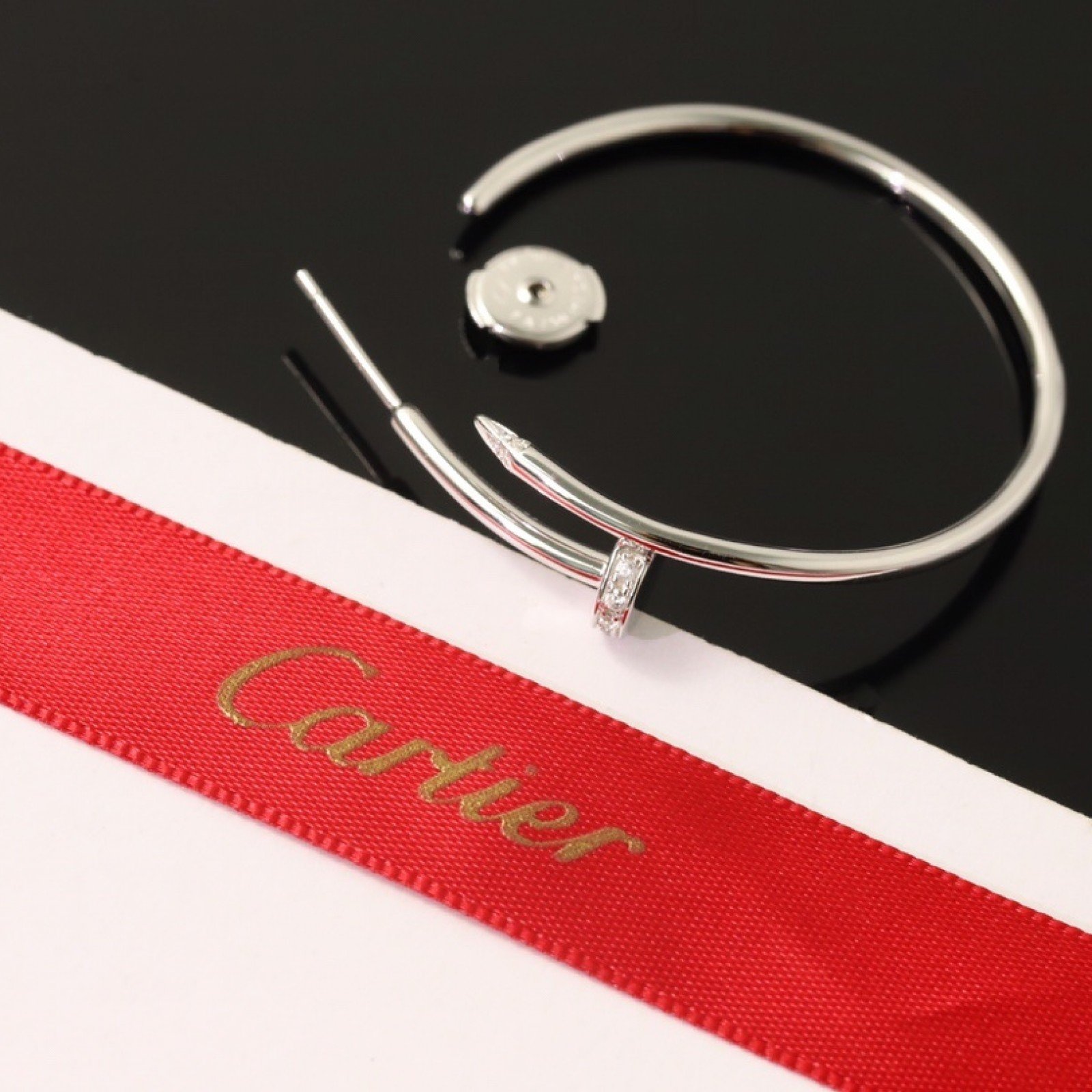 CARTIER Earrings 130601A