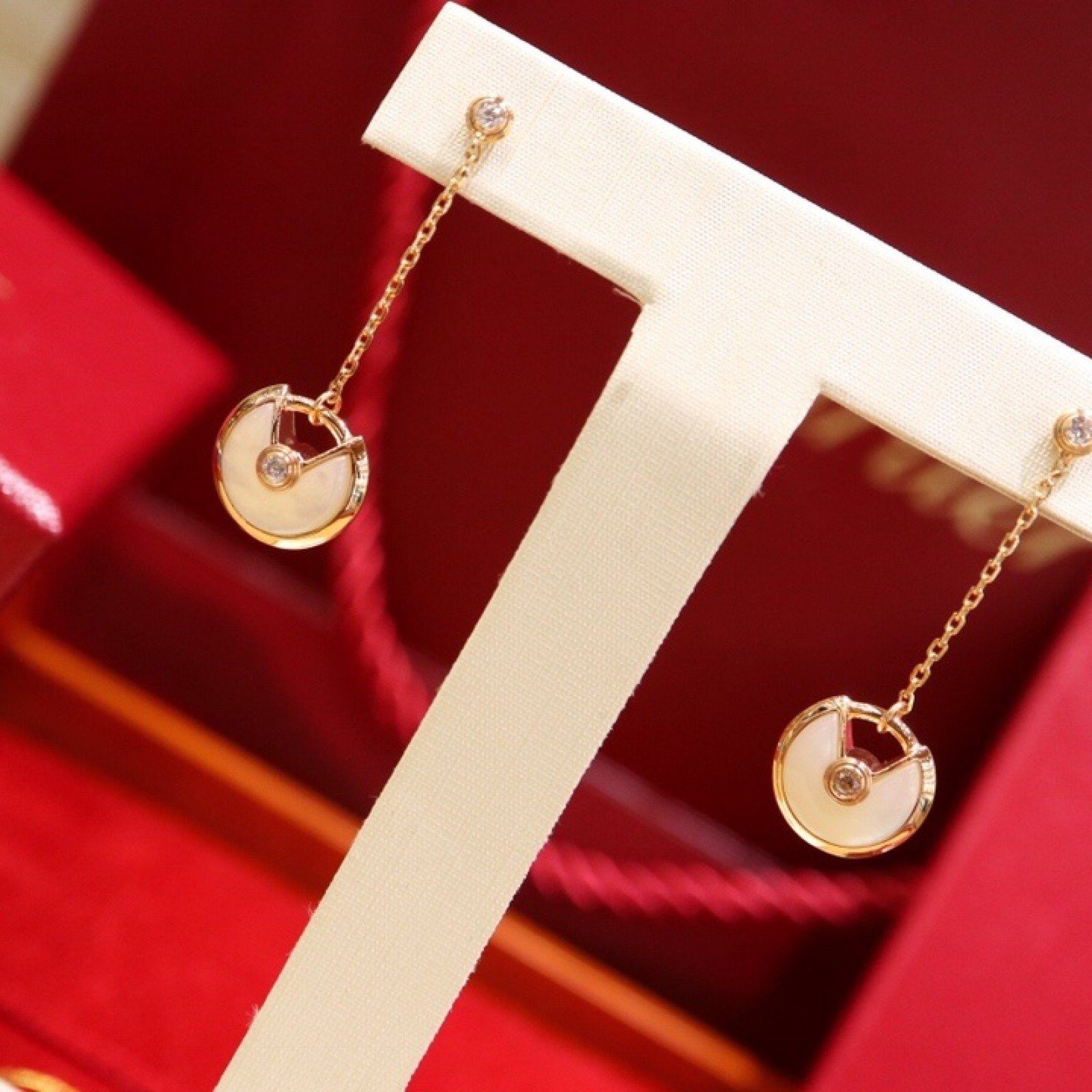 CARTIER Earrings 130601D