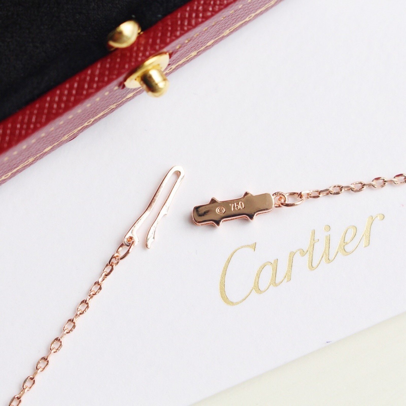 CARTIER Necklace 111210T