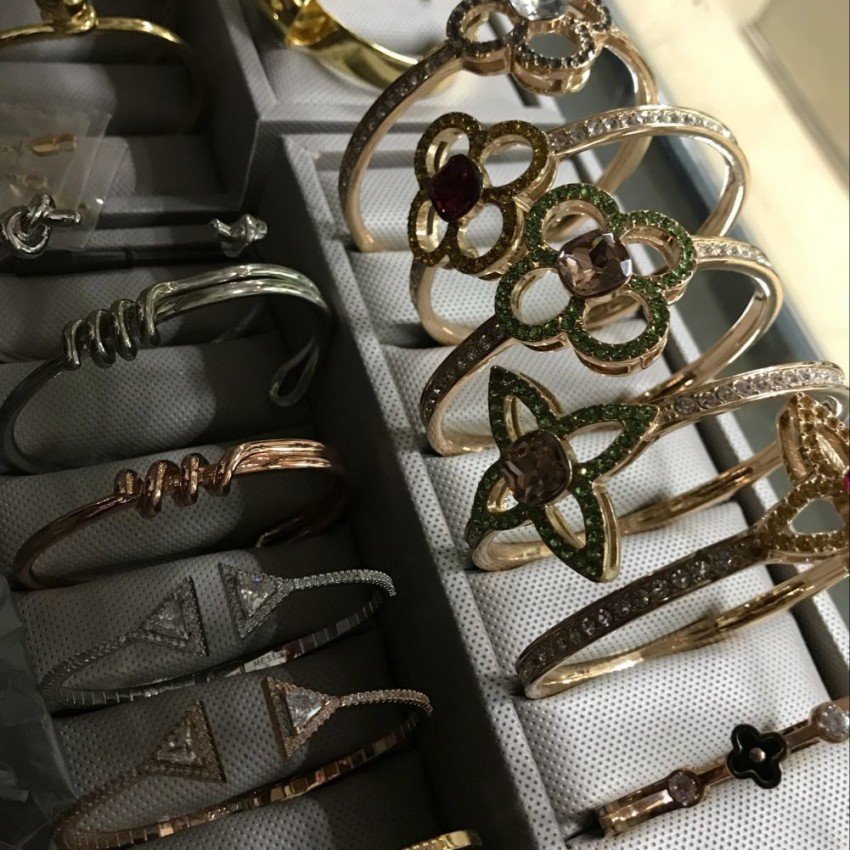 Jewelry pictures
