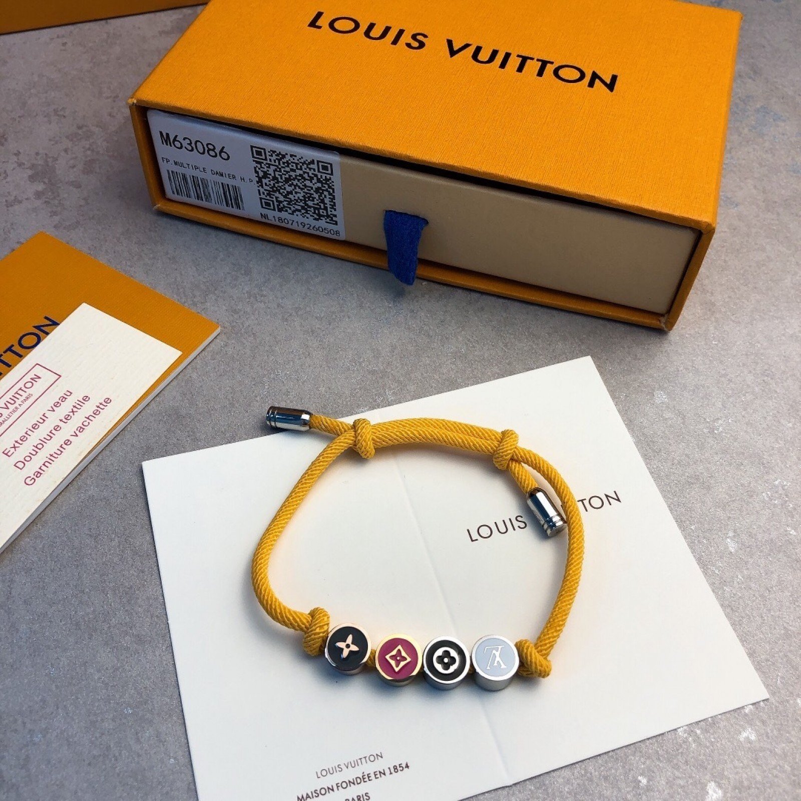 LV Bracelet 111227E