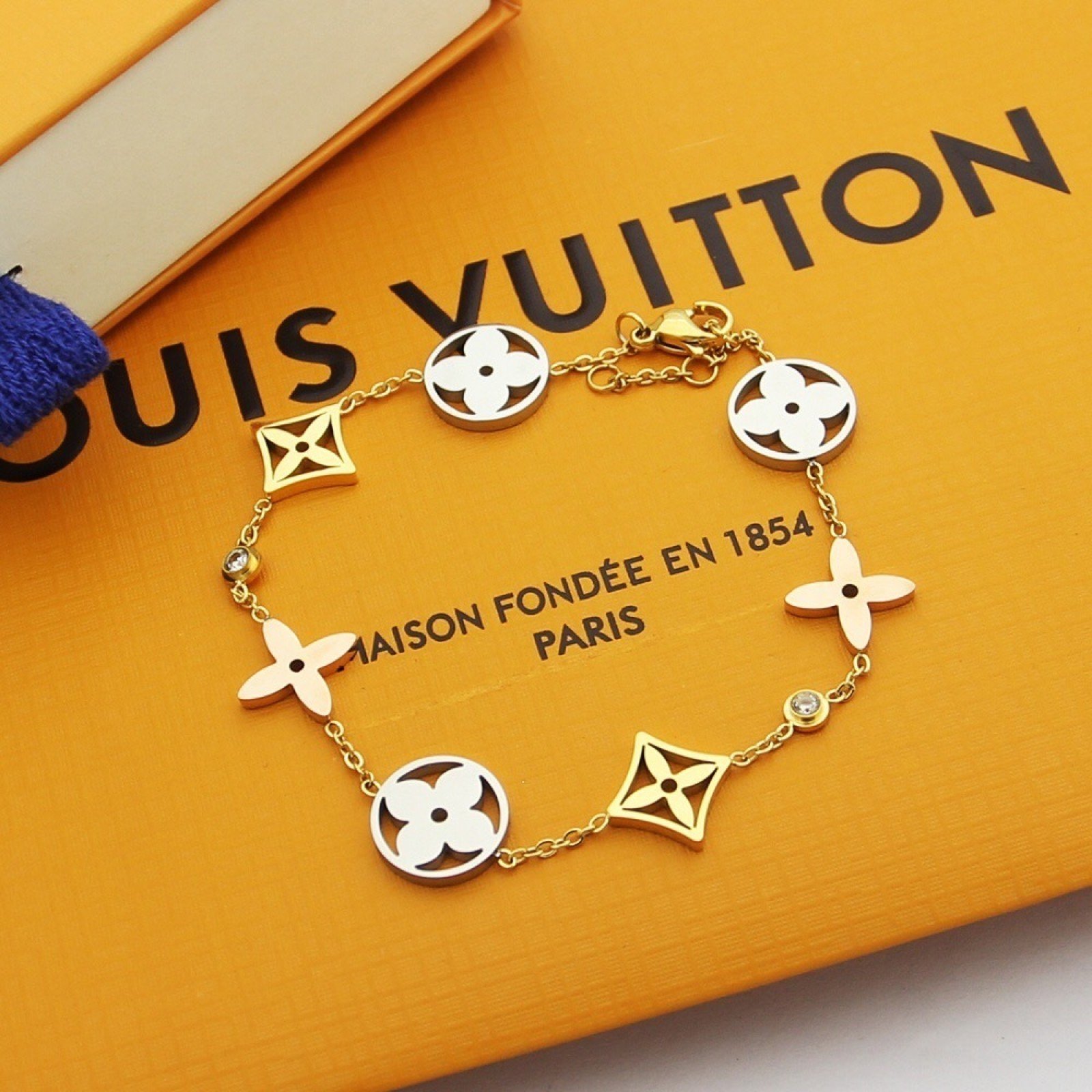 LV Bracelet 111227G