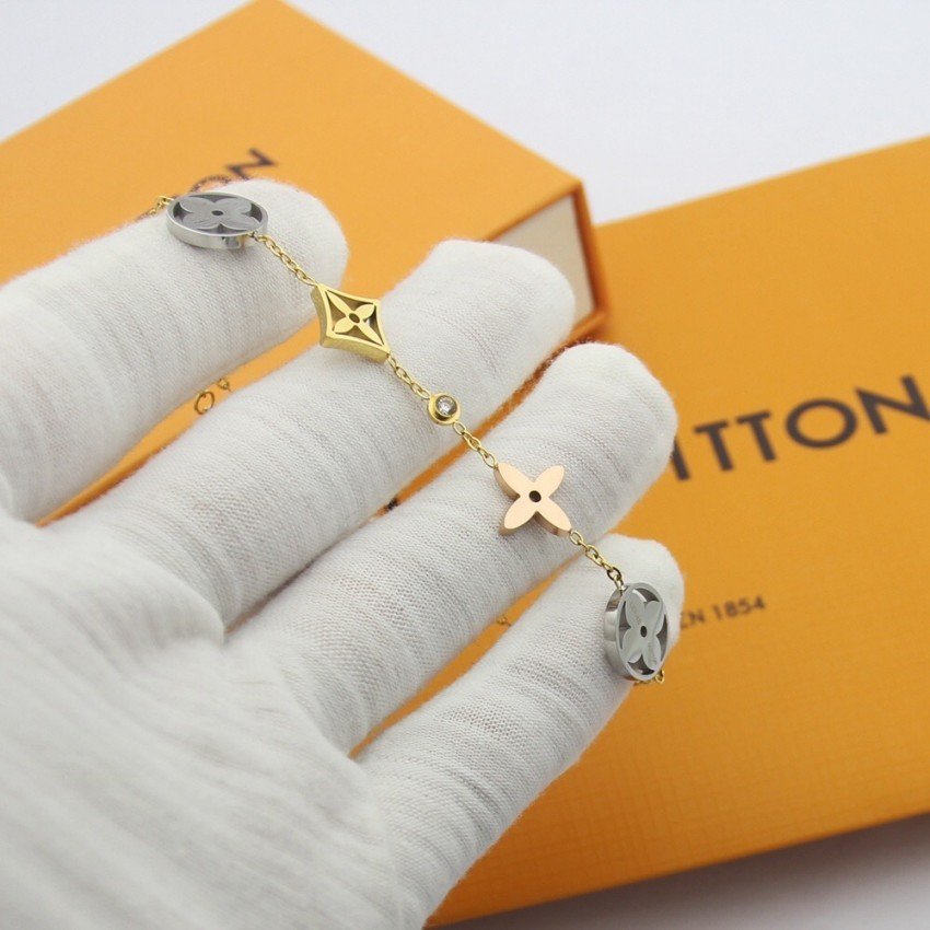 LV Bracelet 111227G