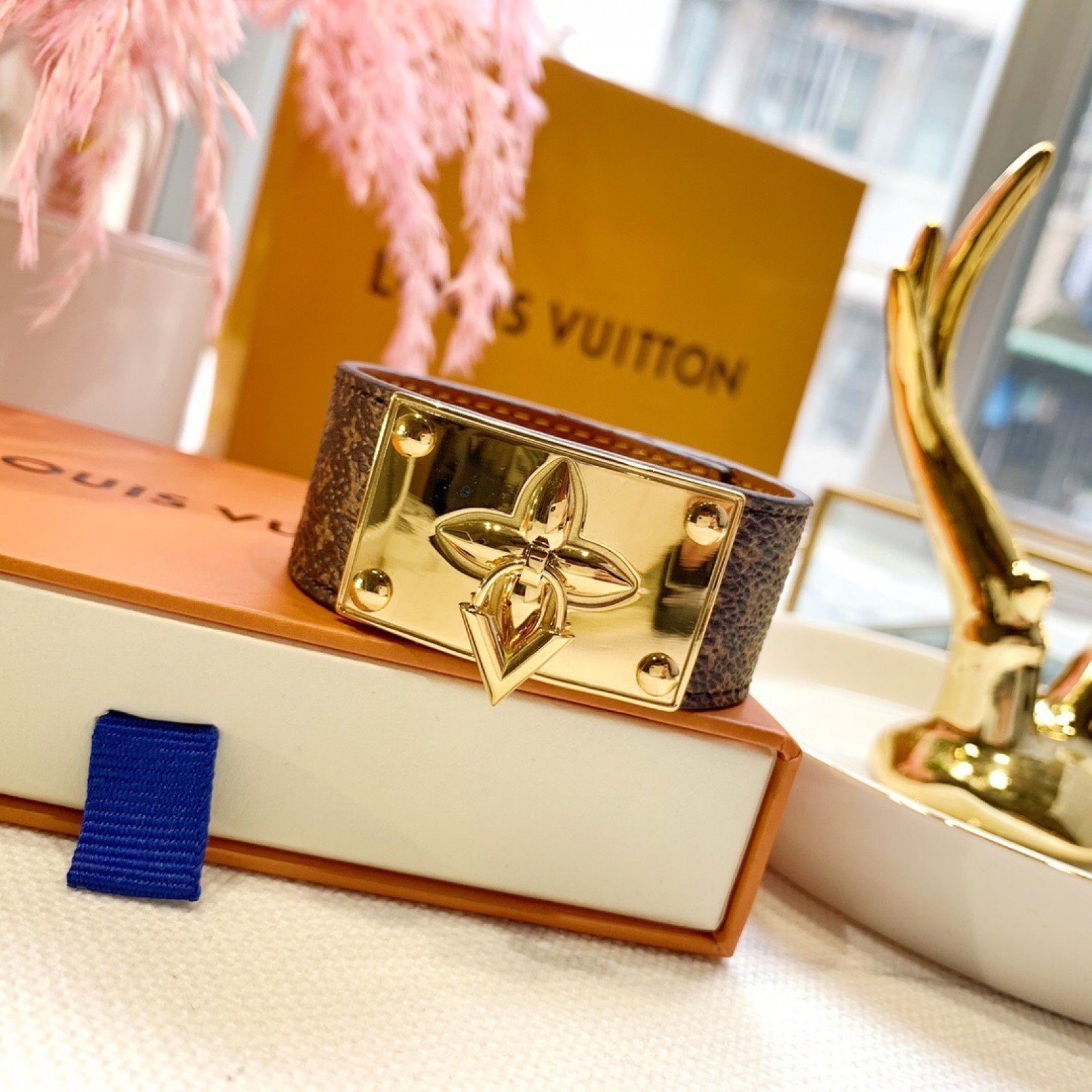 LV Bracelet 120306C