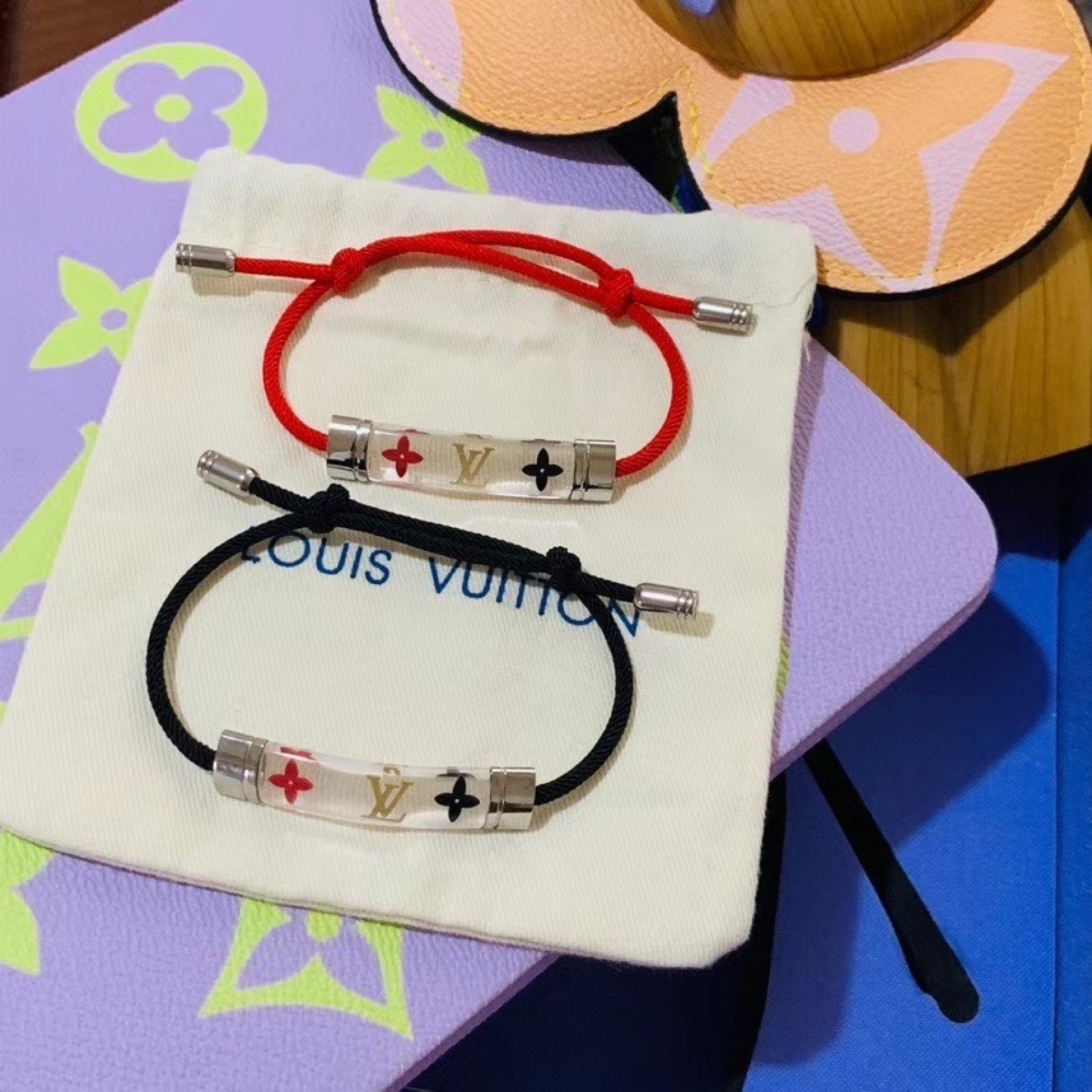LV Bracelet 120805B
