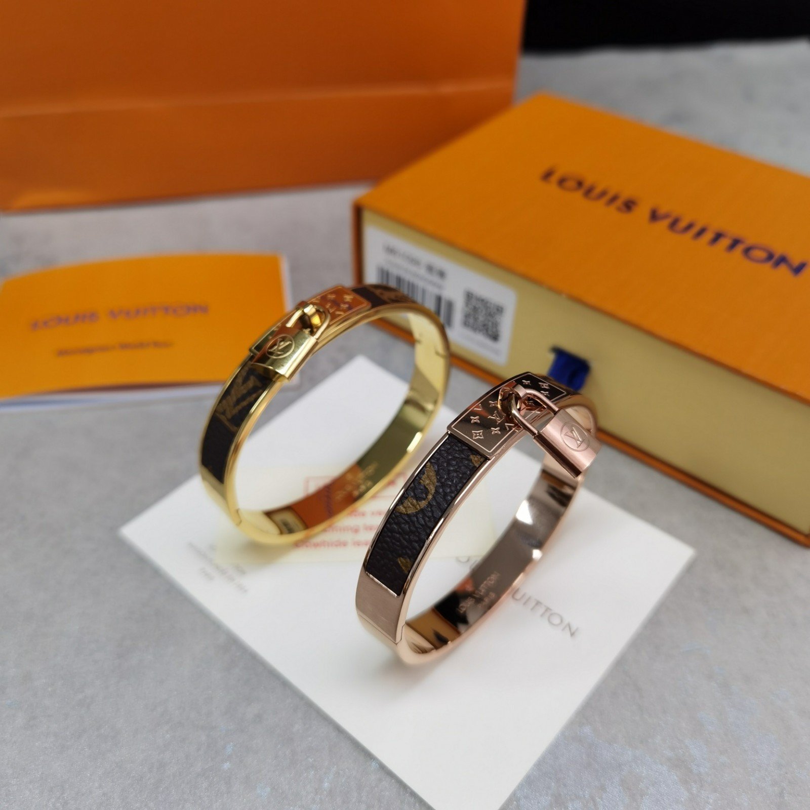 LV Bracelet 130807B