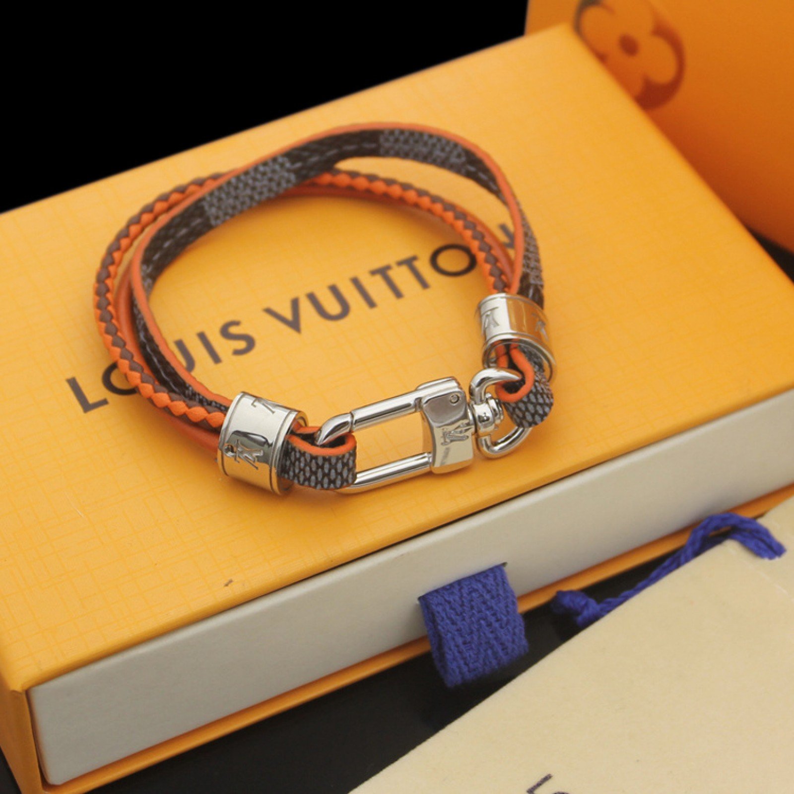 LV Bracelet 130807C