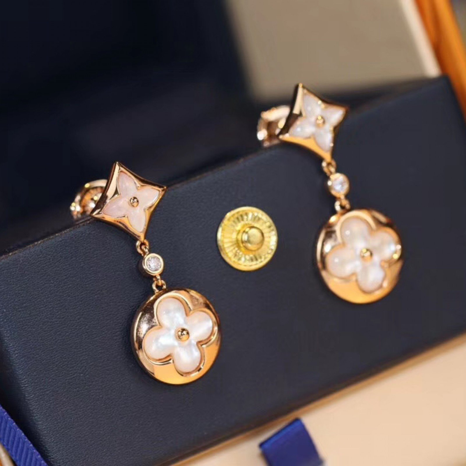 LV Earrings 111021V