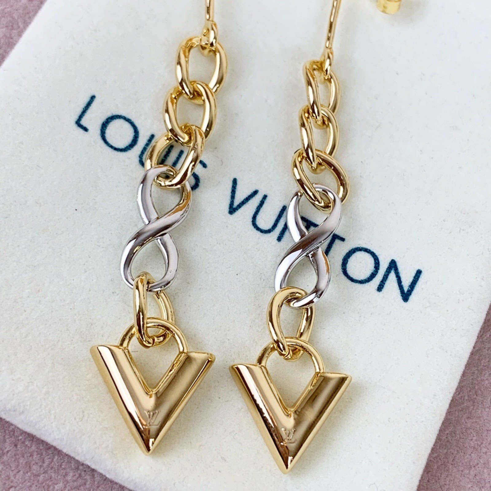 LV Earrings 111210F