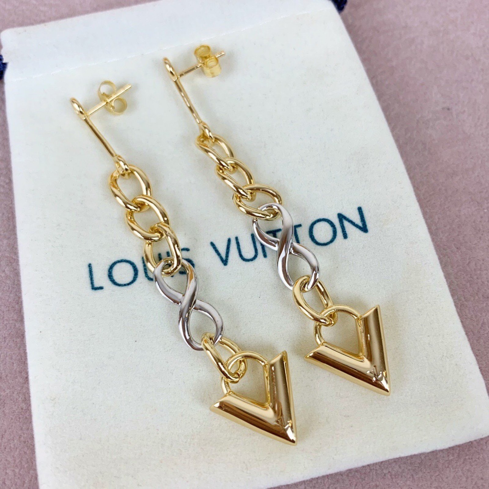LV Earrings 111210F