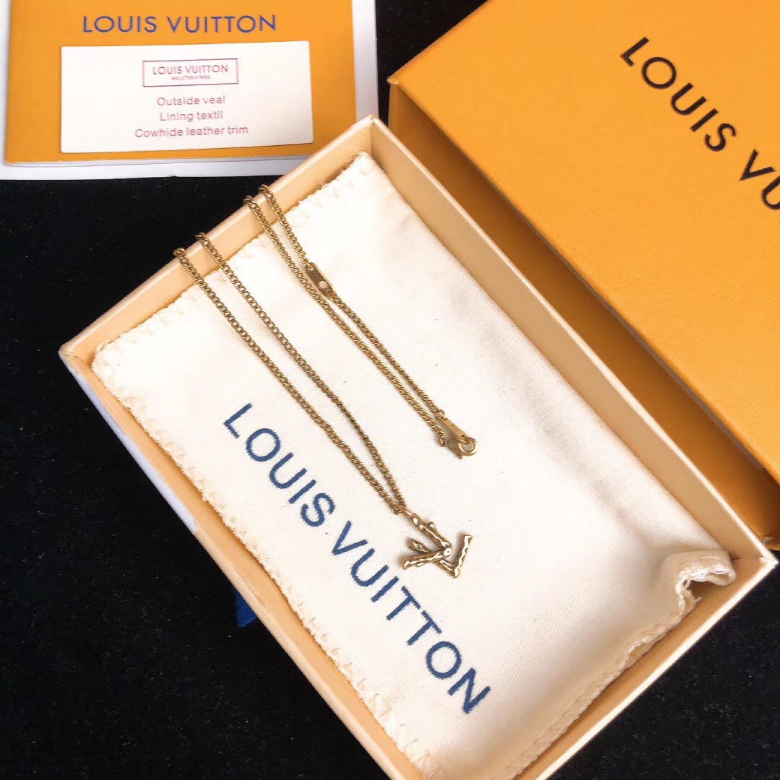 LV Necklace 111117P