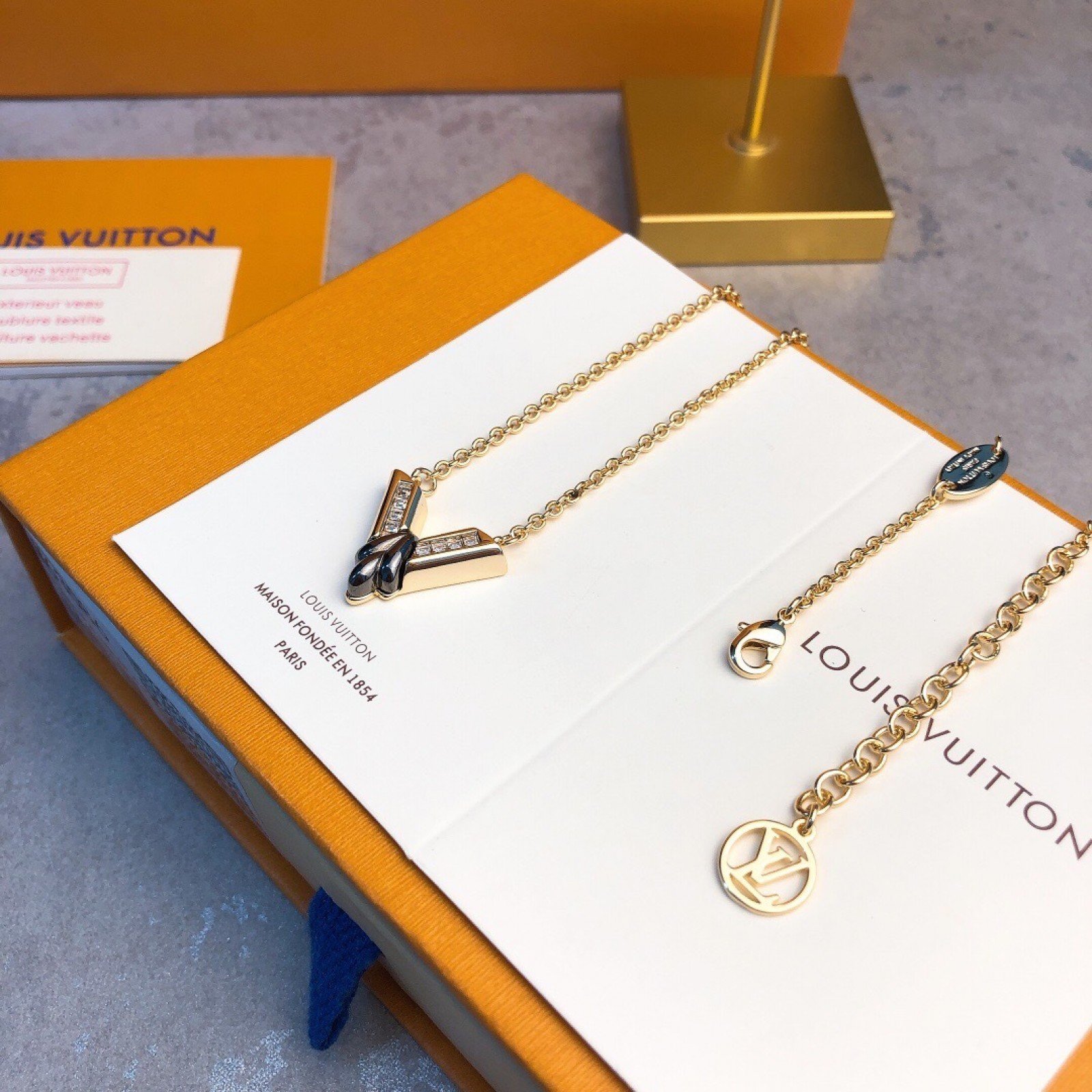 LV Necklace 111227B