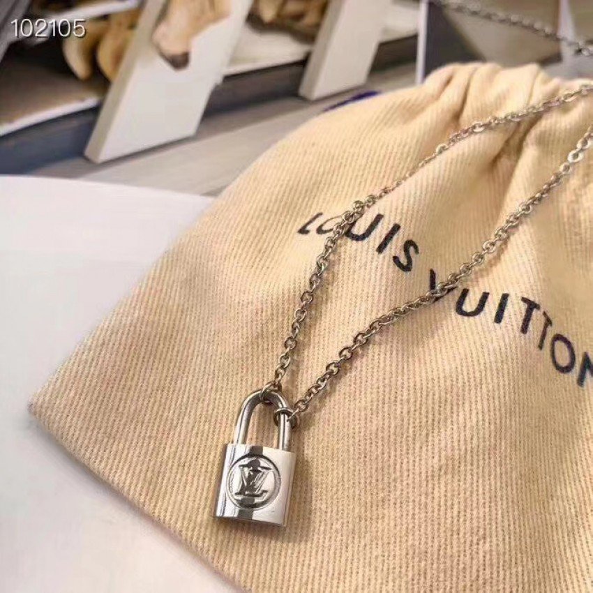 LV Necklace 120416K