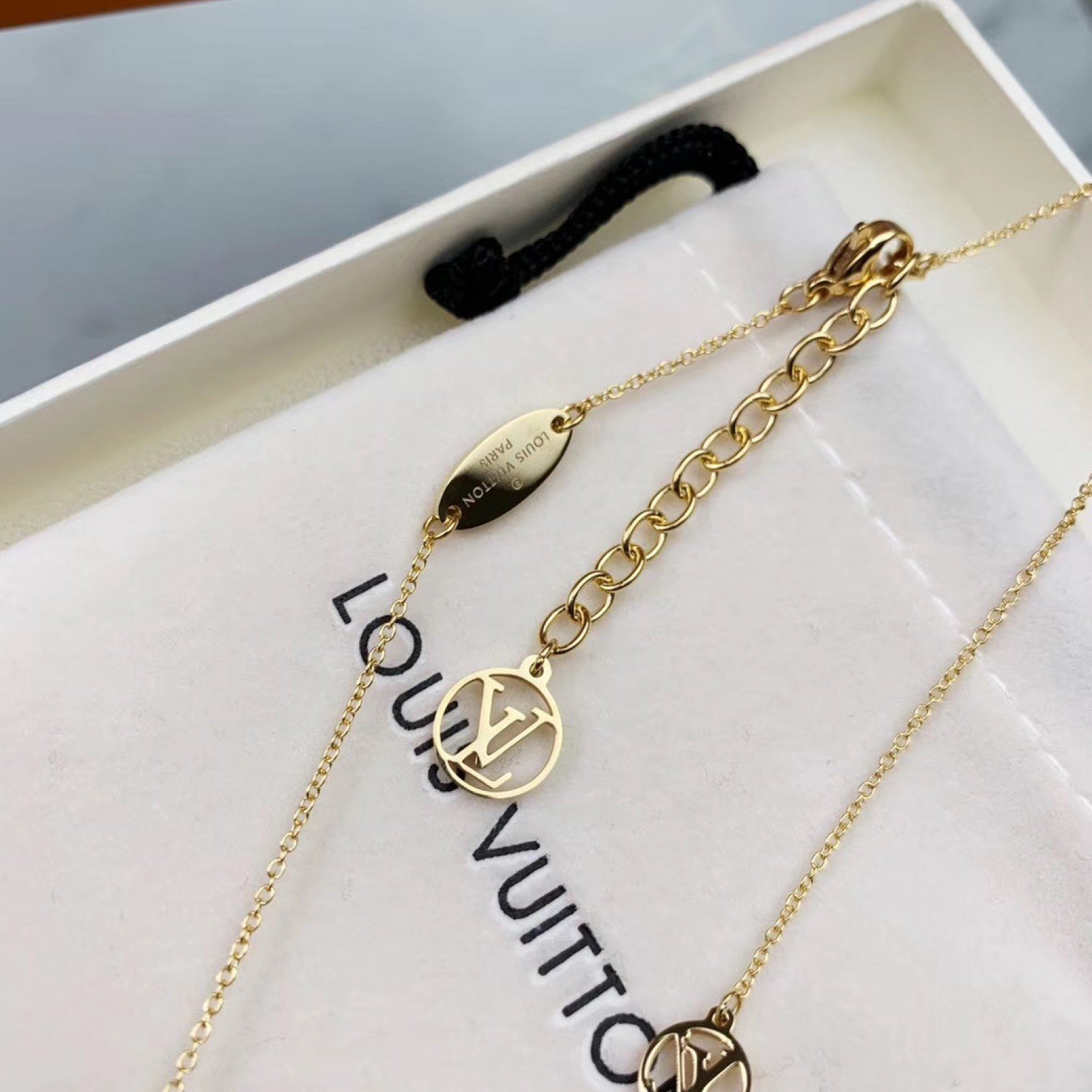 LV Necklace 120416P