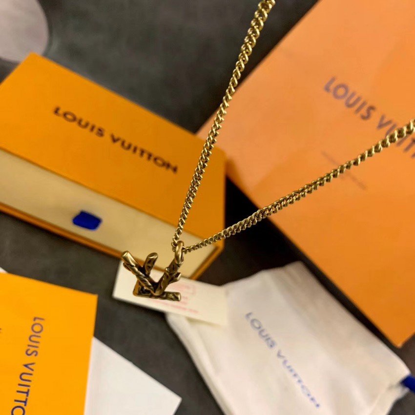 LV Necklace 120416R