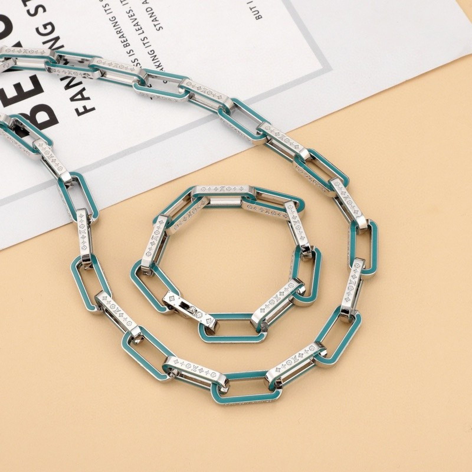 LV Necklace 140312C