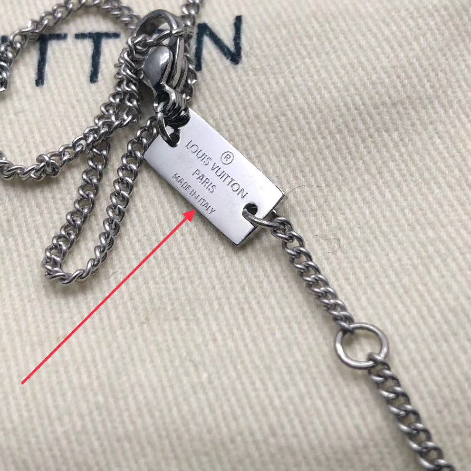 LV Necklace M62485