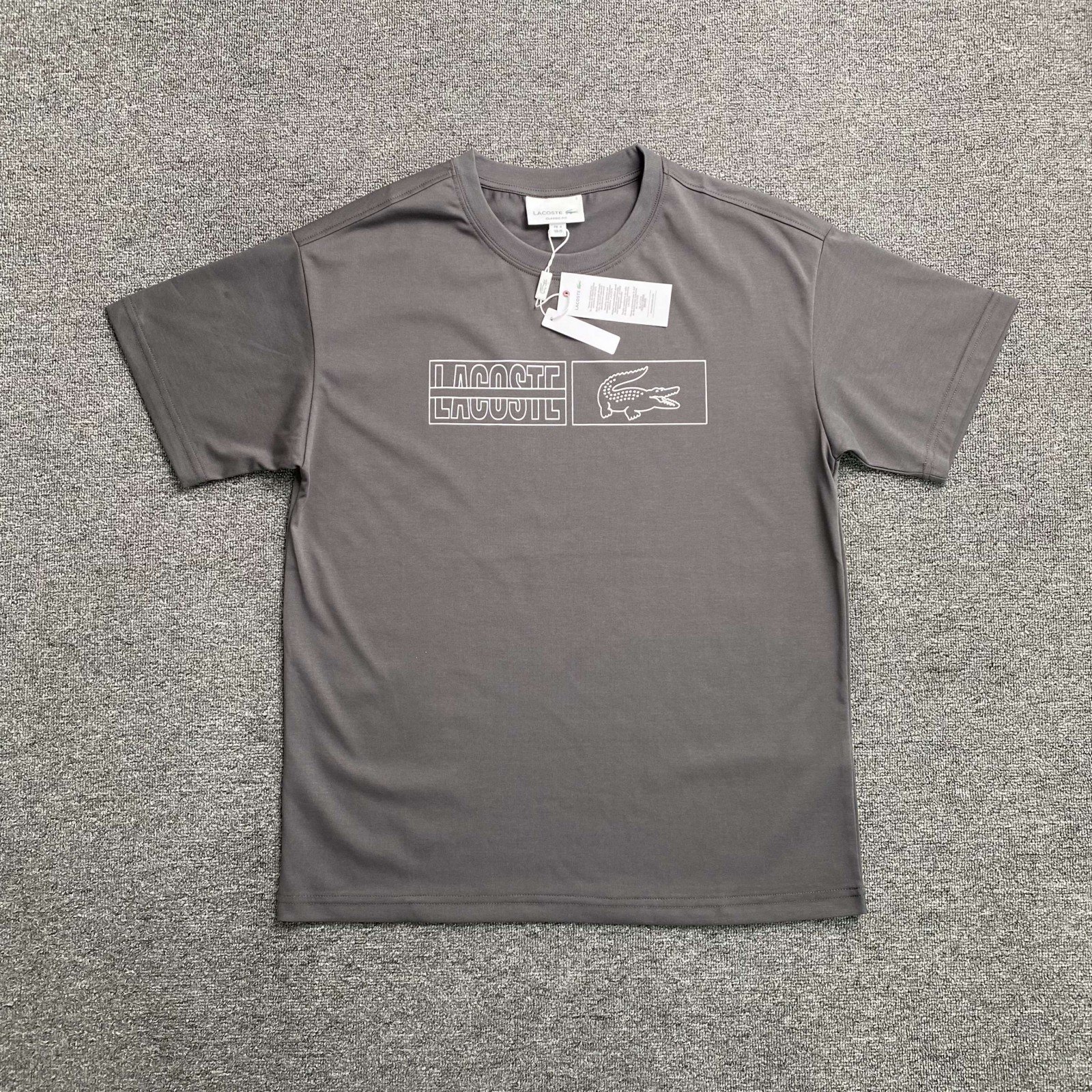 ￥105 LACOSTE T-shirt