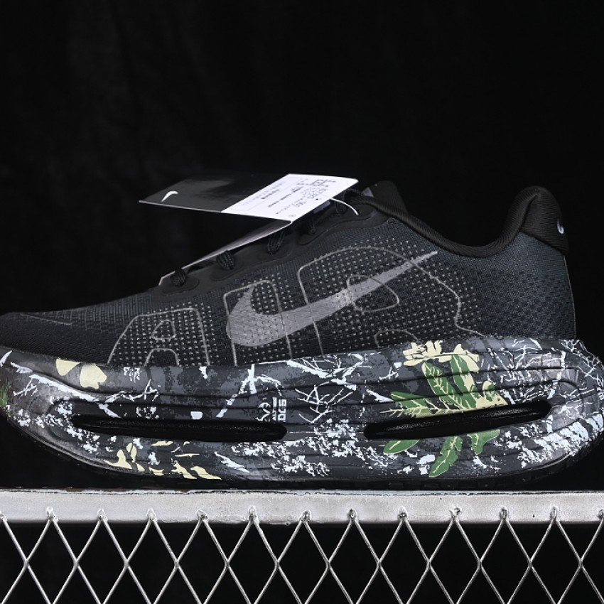 IO7325 001 VOMERO PREMIUM BLACK/DARK SMOKE GREY/ANTHRACITE WOMAN:36 39 MAN:40 45