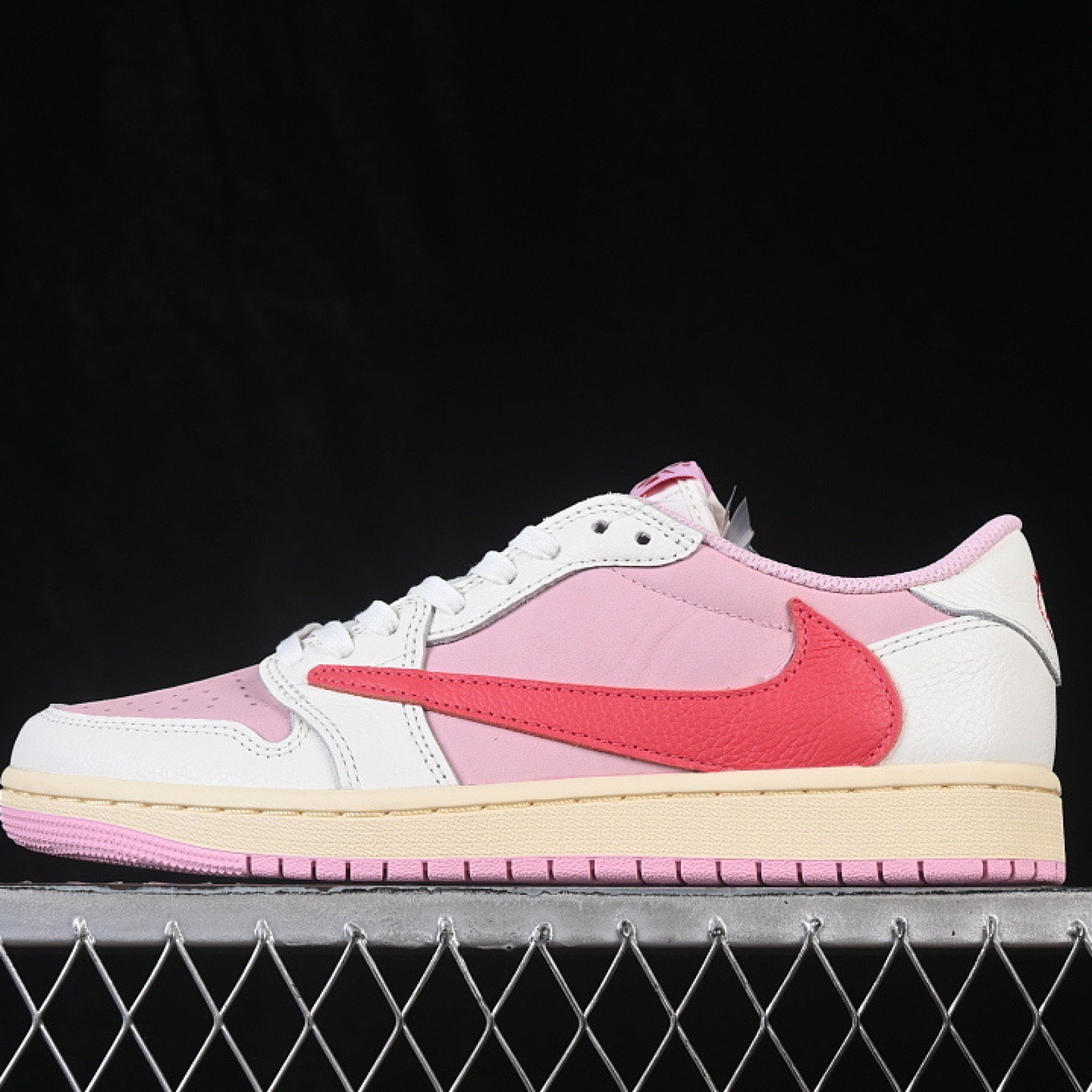 IQ7604 101 JORDAN 1 RETRO LOW OG SP SAIL/TROPICAL PINK/SHY PINK/MUSLIN MAN:40 48.5