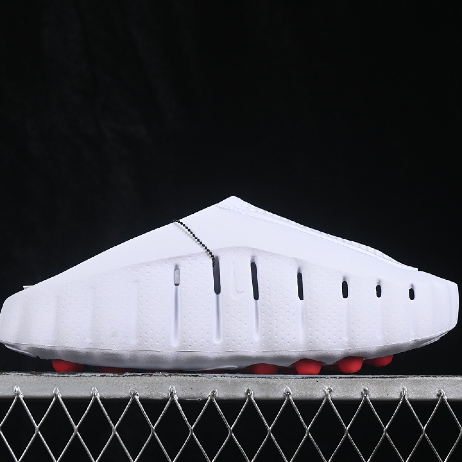 270 HQ4307 101 NEUROSCIENCE FOOT MASSAGE SLIPPERS WHITE/RED WOMAN:36 38.5 MAN:40 50.5