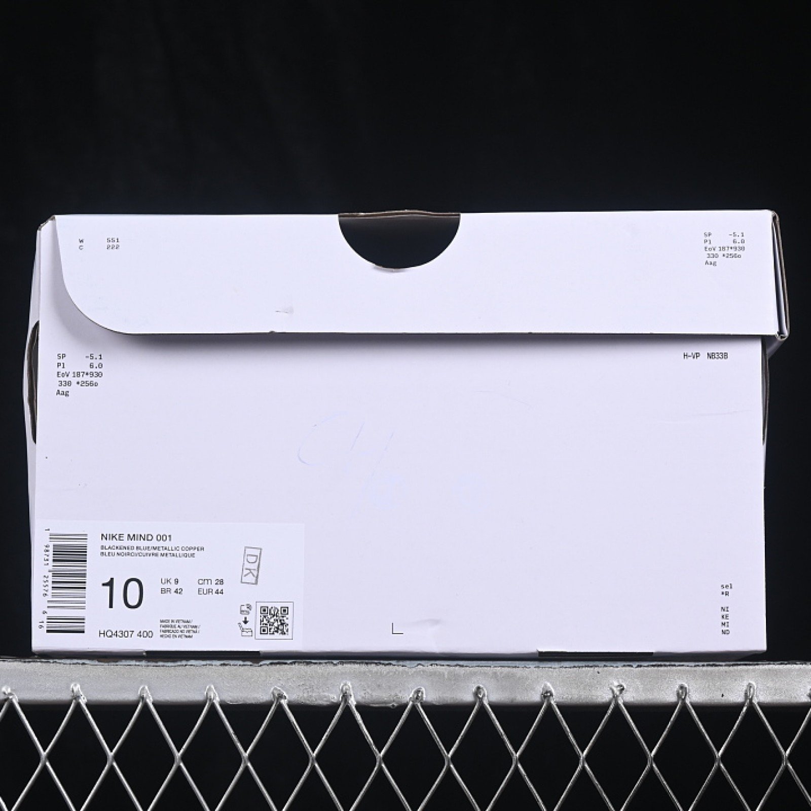 HQ4307 400 MIND 001 SLIDE BLACKENED BLUE/GAME ROYAL/WHITE WOMAN:36 38.5 MAN:40 50.5