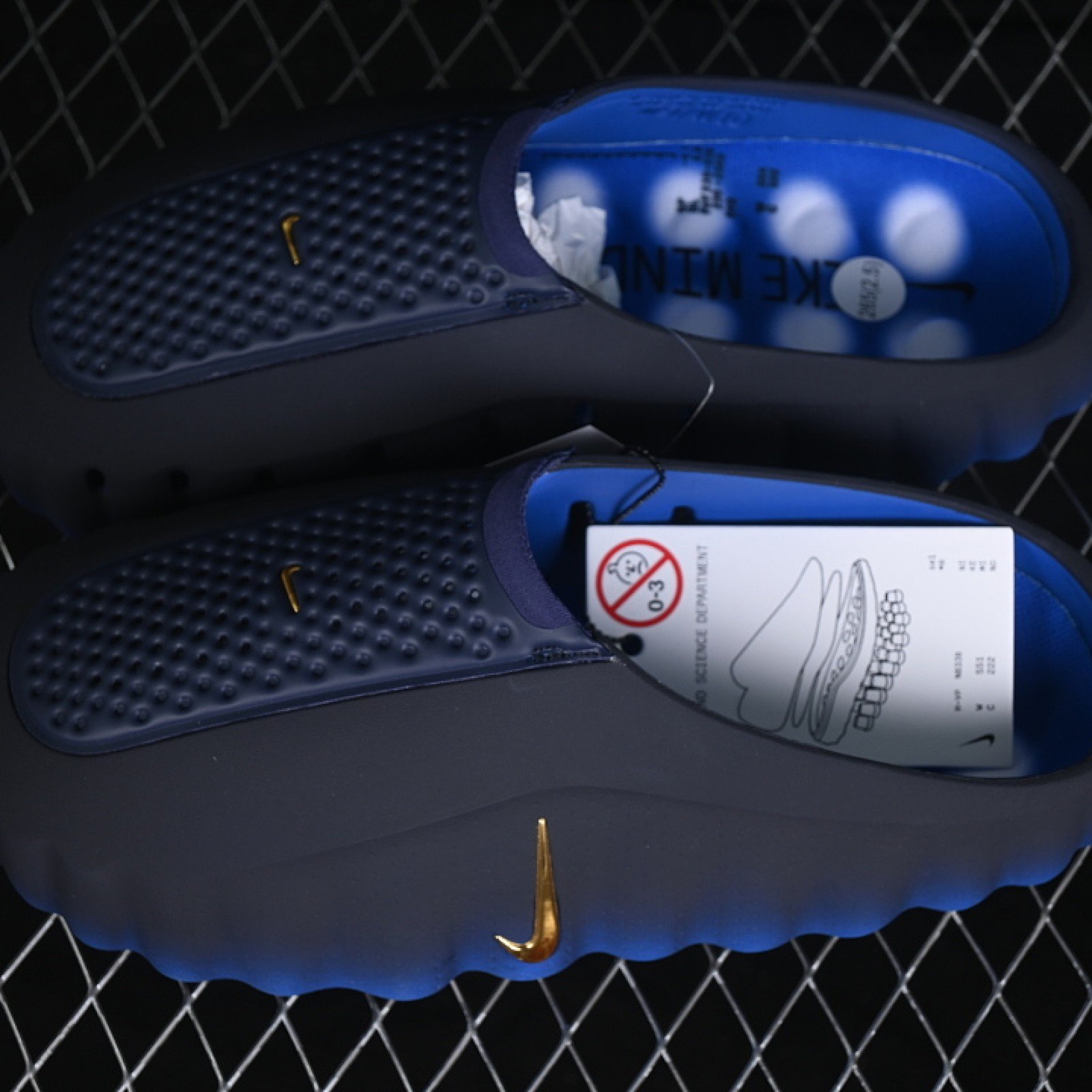 HQ4307 400 MIND 001 SLIDE BLUE/METALLIC COPPER/GAME ROYAL/WHITE WOMAN:36 39 MAN:40 49.5