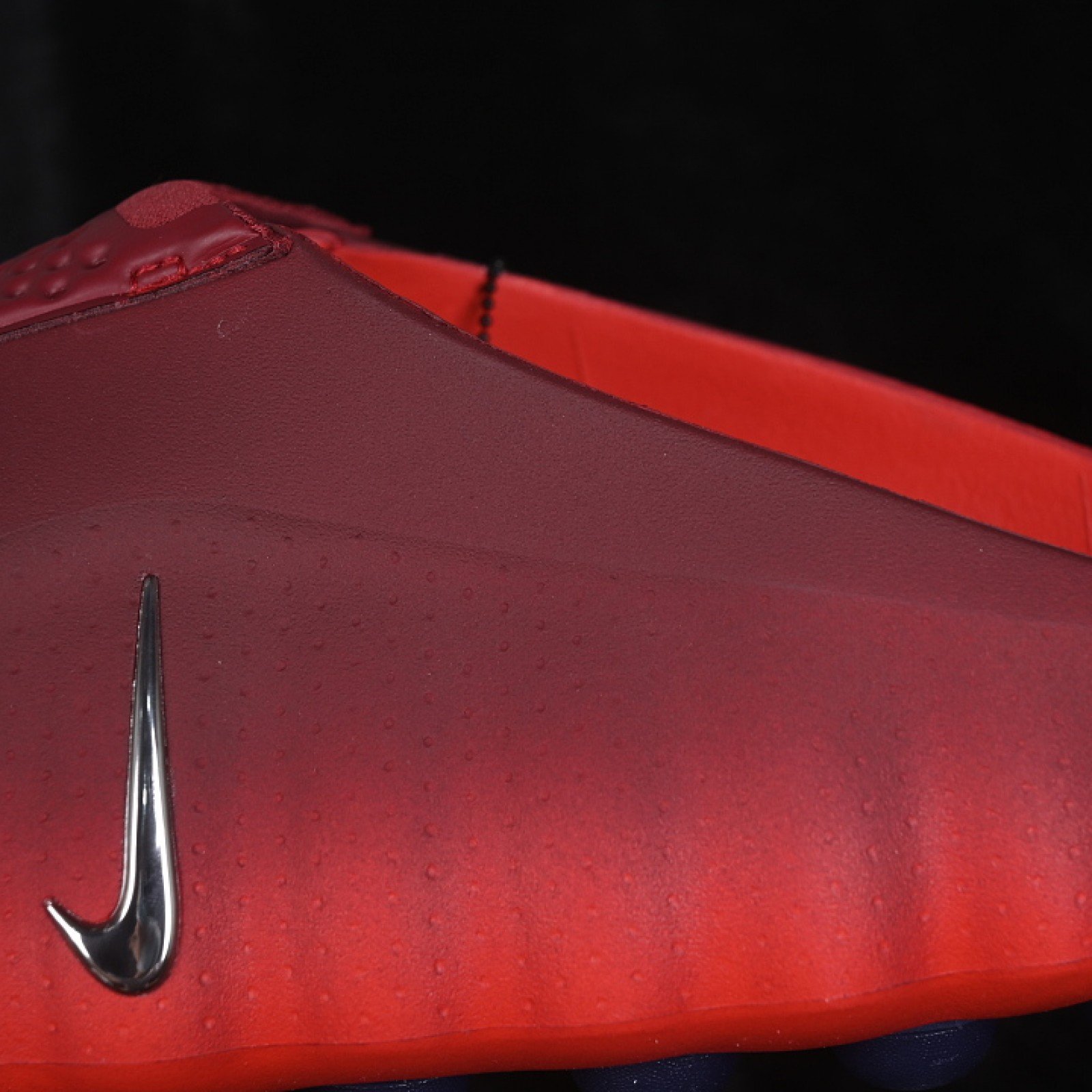 HQ4307 601 MIND 001 SLIDE TEAM RED/RED/MIDNIGHT NAVY/CHROME WOMAN:36 39 MAN:40 47.5