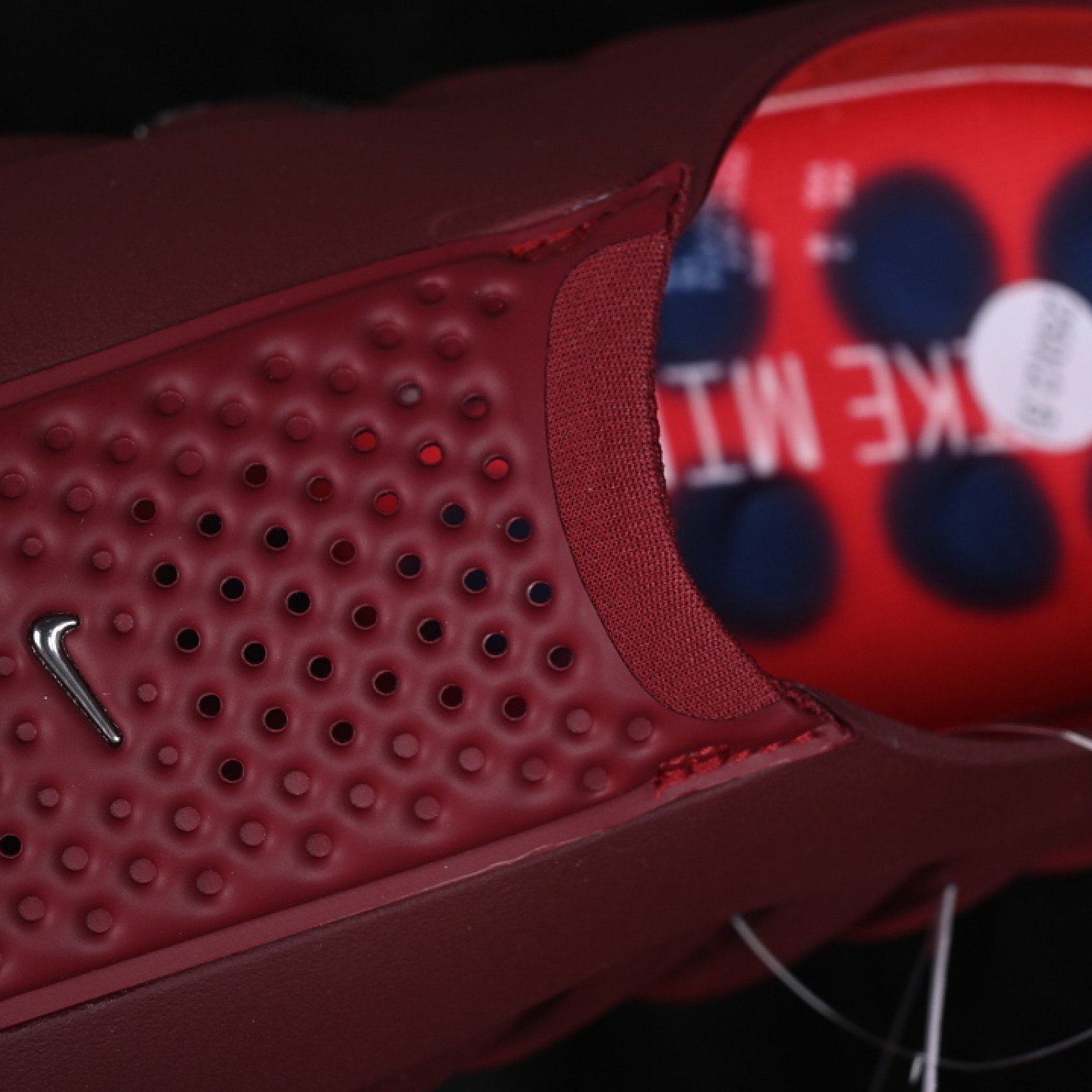 HQ4307 601 MIND 001 SLIDE TEAM RED/RED/MIDNIGHT NAVY/CHROME WOMAN:36 39 MAN:40 47.5