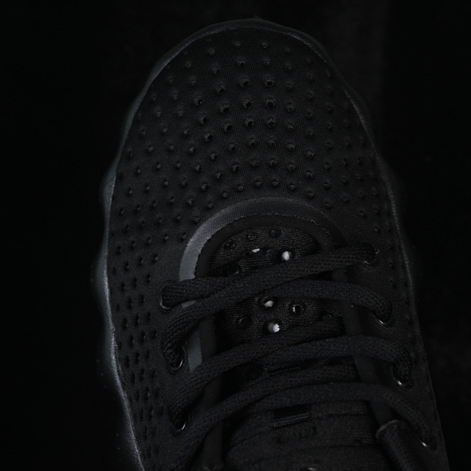 HQ4308 005 MIND 002 BLACK/BLACK/BLACK WOMAN:36 39 MAN:40 45