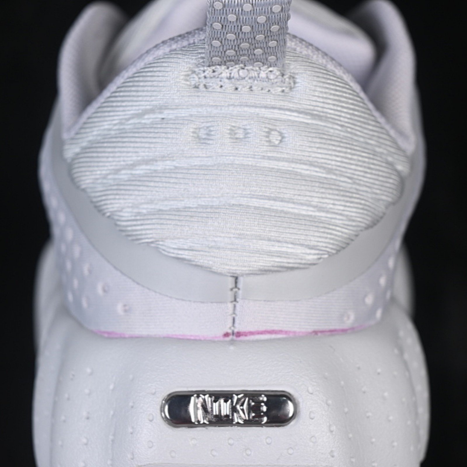 HQ4310 003 MIND 002 LIGHT SMOKE GREY/PHOTON DUST/HYPER CRIMSON WOMAN:36 39 MAN:40 45