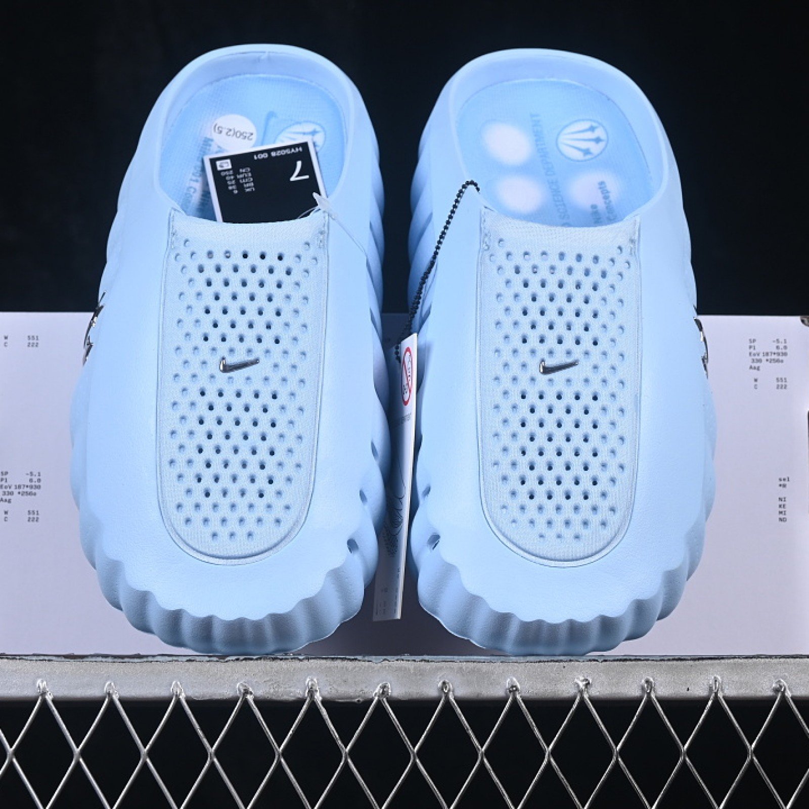 HY5028 001 NEUROSCIENCE FOOT MASSAGE SLIPPERS SKY BLUE/BLUE WOMAN:36 38.5 MAN:40 50.5