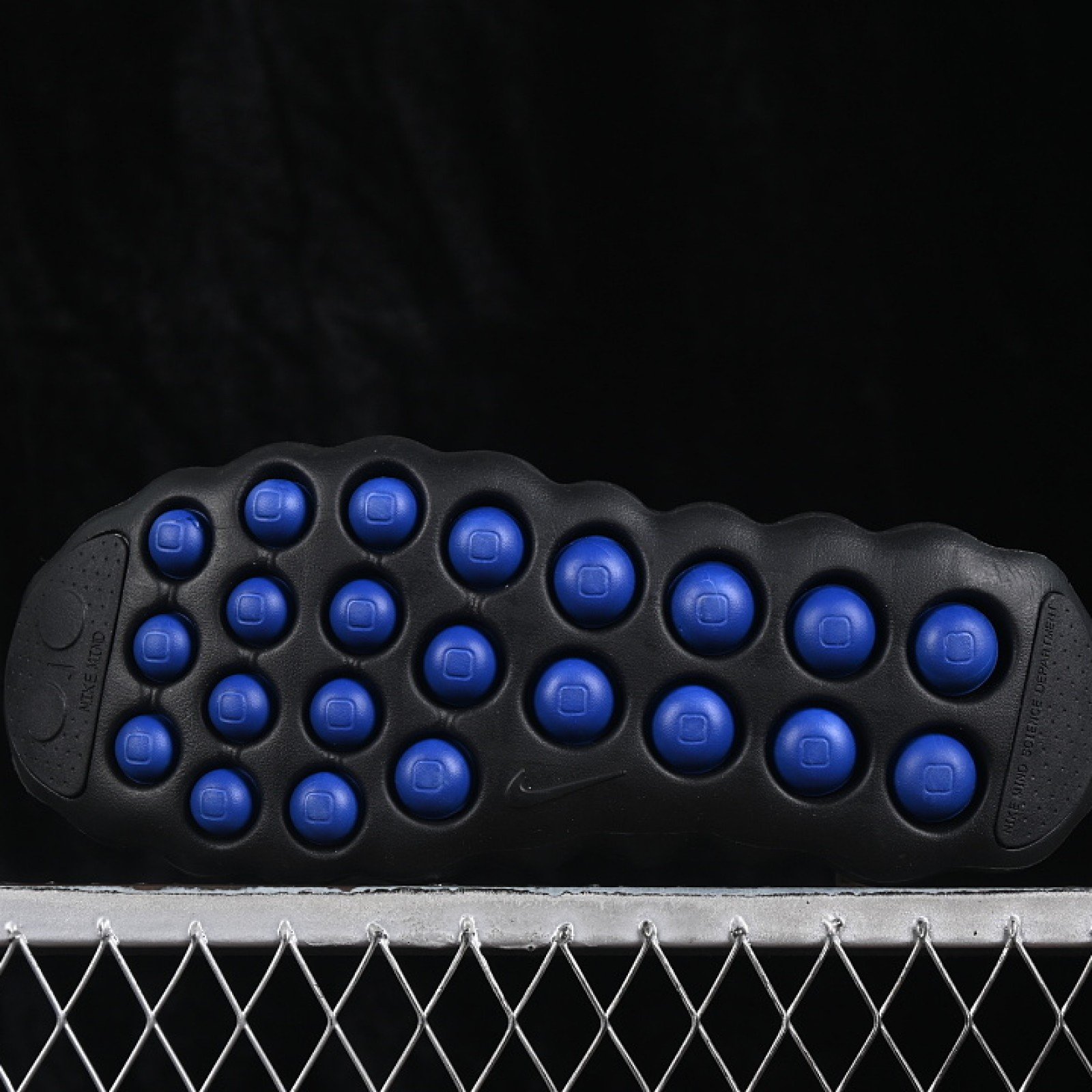 IQ8504 002 NEUROSCIENCE FOOT MASSAGE SHOES BLACK/INKINESS WOMAN:36 39 MAN:40 45