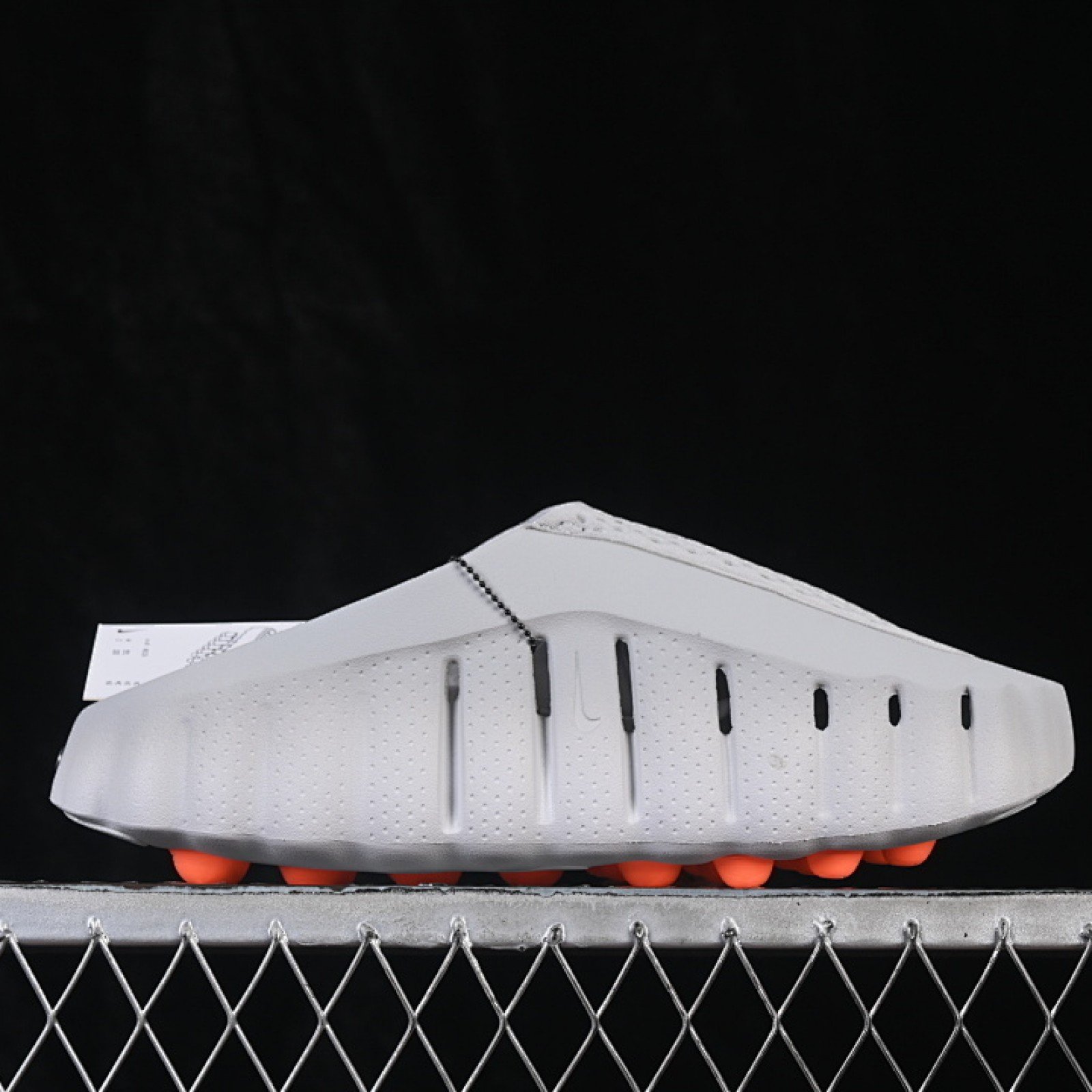 HQ4307 003 MIND 001 SLIDE GREY/CHROME/HYPER CRIMSON/BLACK WOMAN:36 38.5 MAN:40 47.5