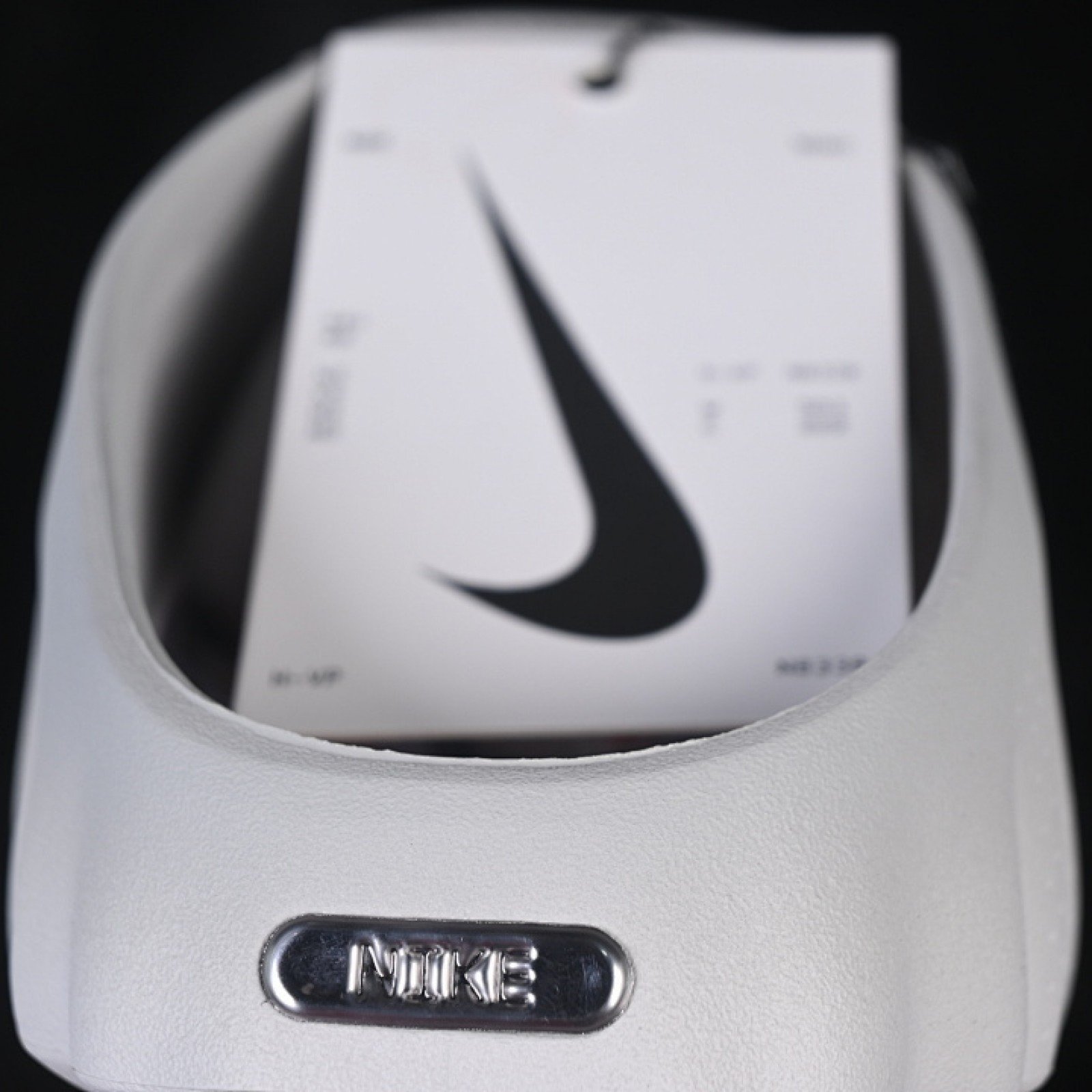 HQ4307 003 MIND 001 SLIDE GREY/CHROME/HYPER CRIMSON/BLACK WOMAN:36 38.5 MAN:40 47.5