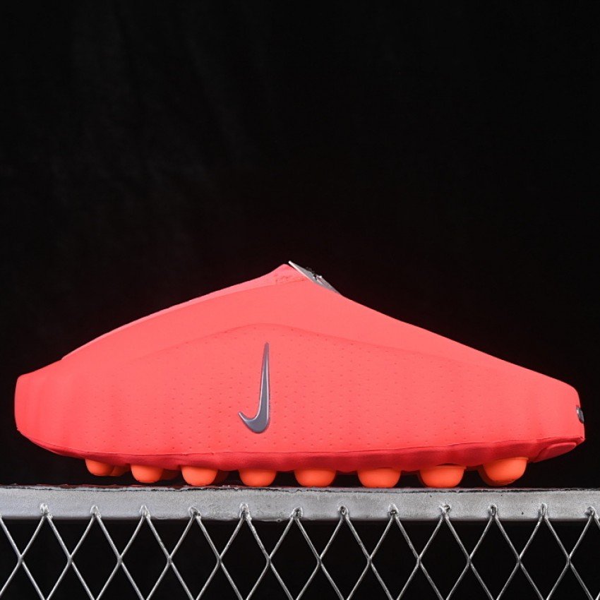 HQ4307 600 MIND 001 SLIDE SOLAR RED/HYPER CRIMSON/BLACK WOMAN:36 38.5 MAN:40 47.5