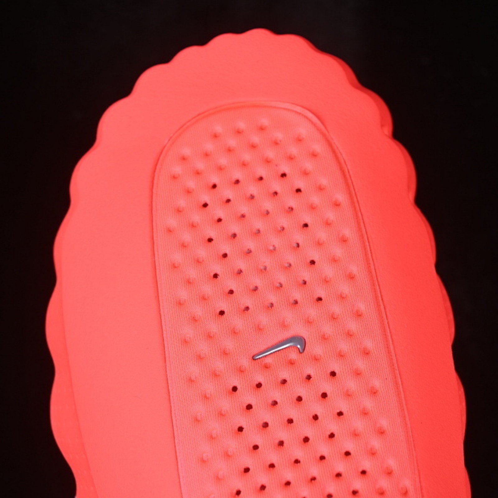 HQ4307 600 MIND 001 SLIDE SOLAR RED/HYPER CRIMSON/BLACK WOMAN:36 38.5 MAN:40 47.5